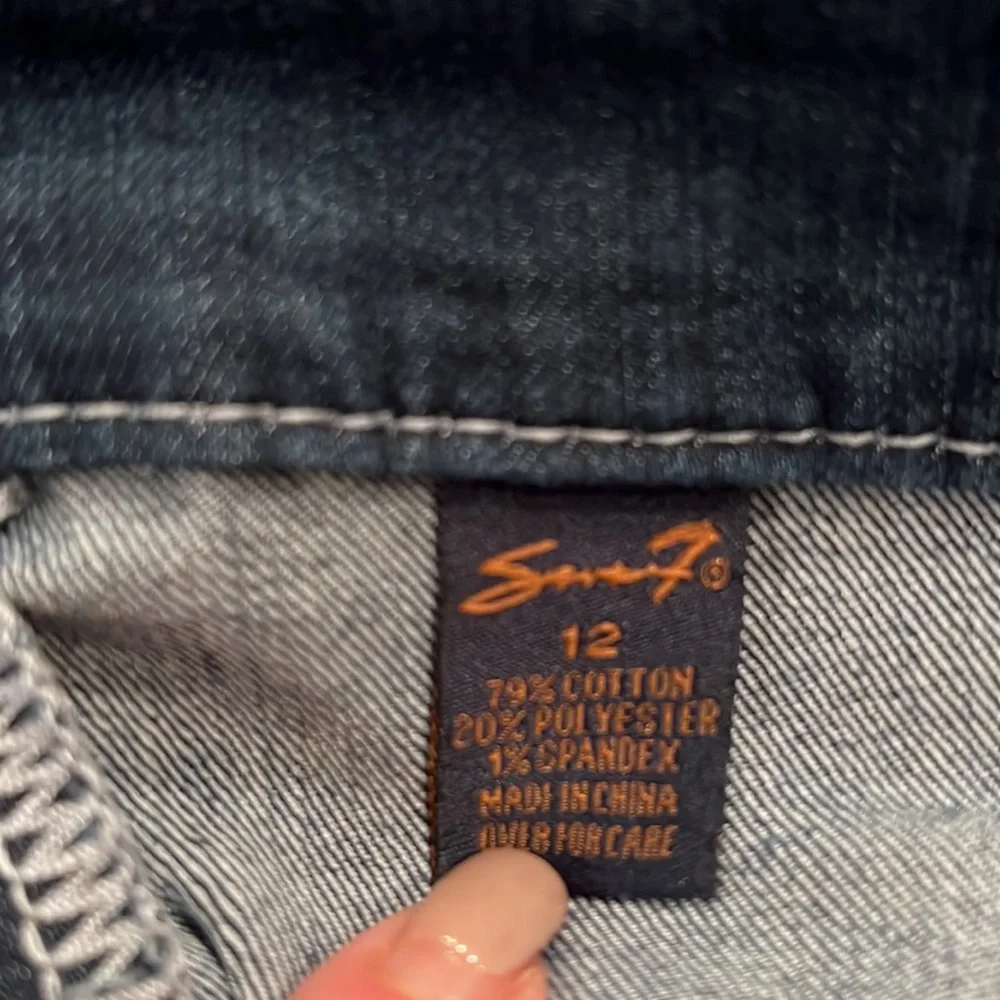 Seven7 Capri length jeans with cargo pockets - Picture 5 of 8
